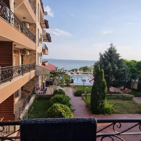 Apartment Rich 3 Ravda
